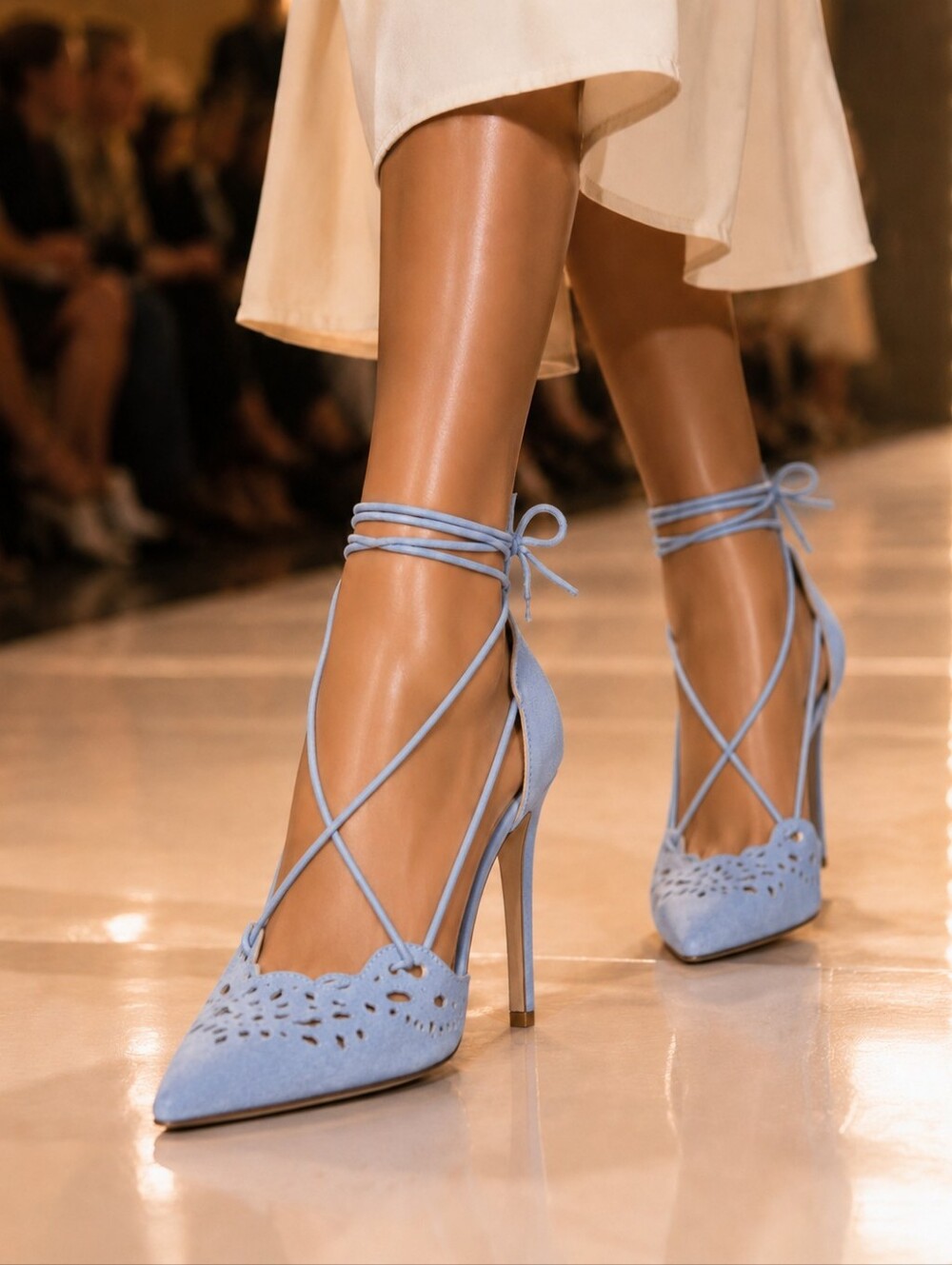 Wonen Christian Siriano Powder Blue Suede Pointed Lace-Up Heels Size 9 1/2.